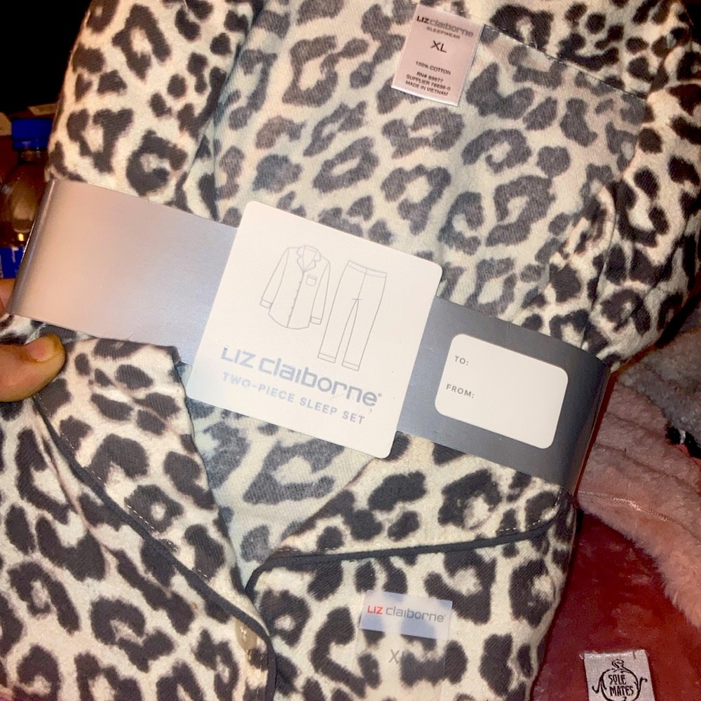 Liz clairborne pajamas